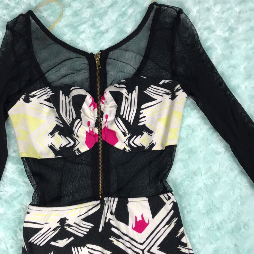 Mini Dress - Picture 4 of 8
